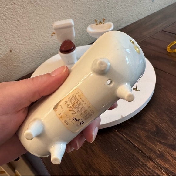 Vintage ceramic dollhouse furniture bathroom set toilet sink and tub - Picture 4 of 7